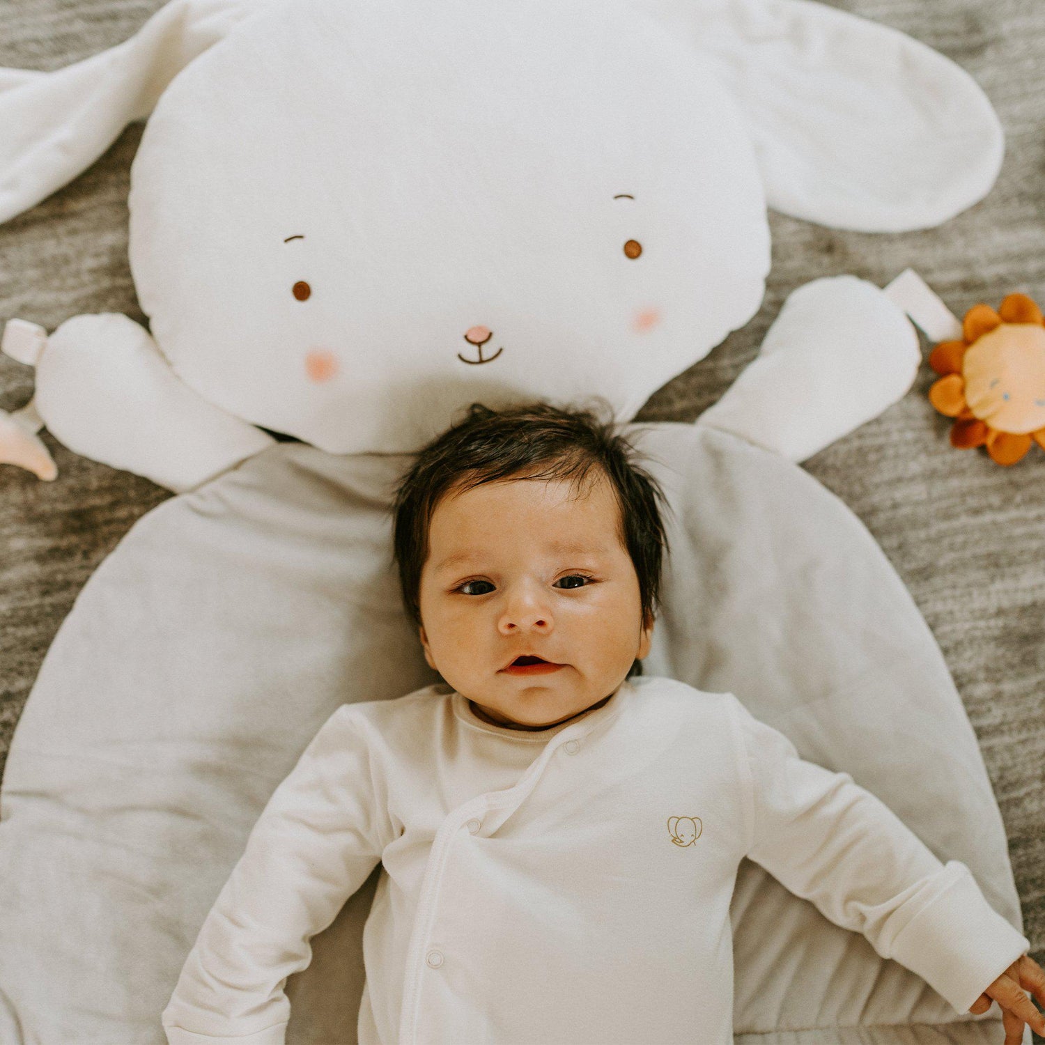 Bloom Bunny Play Mat
