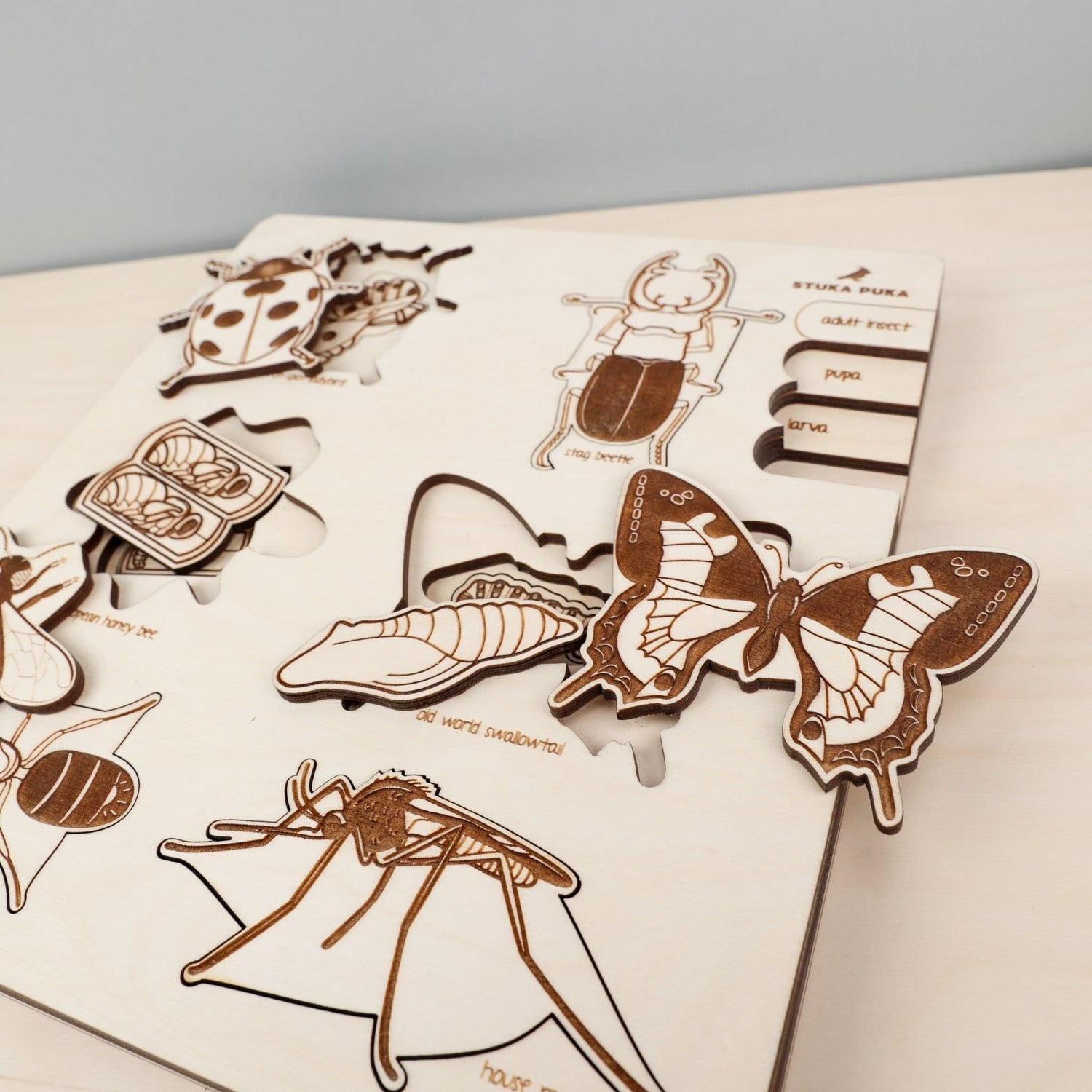 Stuka Puka A Bugs Life Puzzle
